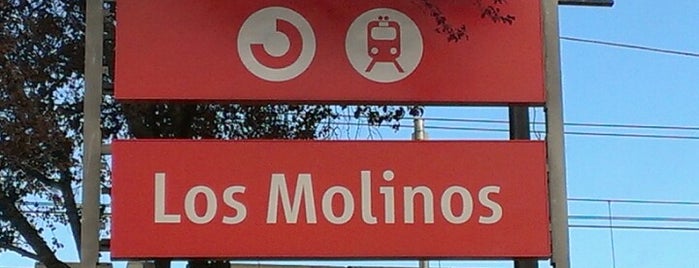 Cercanías Los Molinos is one of Estaciones de Tren.