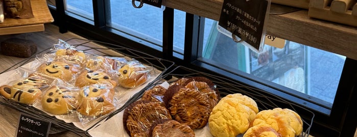 Bakery cafe delices is one of 東京のパン屋.