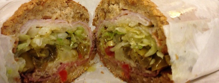 Potbelly Sandwich Shop is one of Amex Offers - New York City.