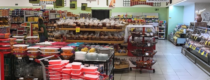 Paulistão Supermercados is one of Mercados em Bauru.