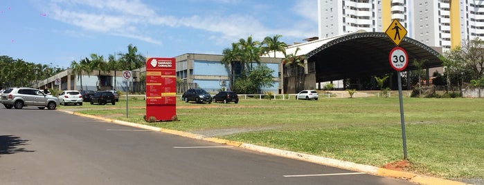 Universidade do Sagrado Coração (USC) is one of mais visitados.