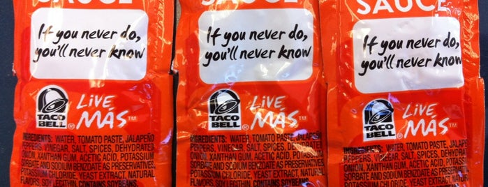 Taco Bell is one of Lieux qui ont plu à Tammy.