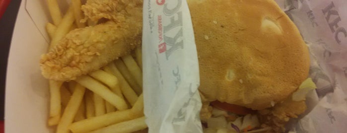 KFC is one of Orte, die Rodrigo gefallen.