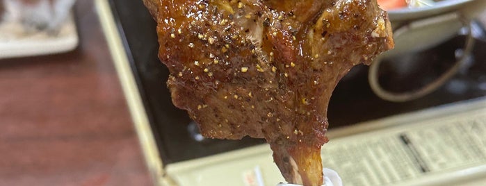 下港吔羊肉爐 is one of 小吃.