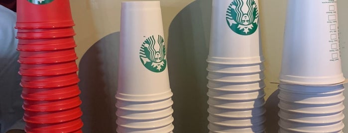 Starbucks is one of Gittiğim Yerler3.