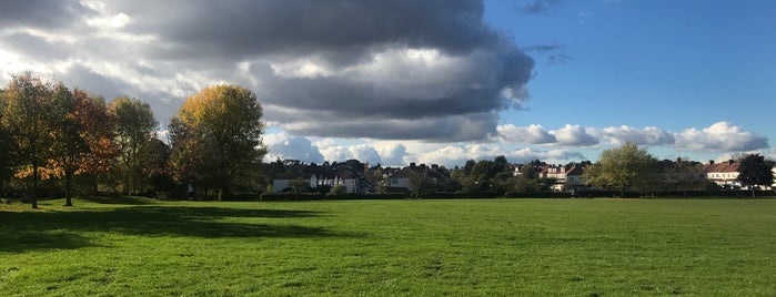 Silver Jubilee Park is one of Tempat yang Disukai Jason.