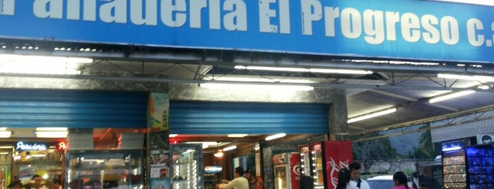Panaderia y Charcutería El Progreso is one of Lugares de El Limón.