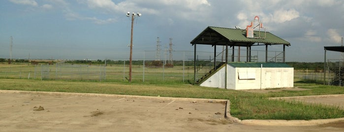 Mountain Valley Park is one of Dallas Parks.