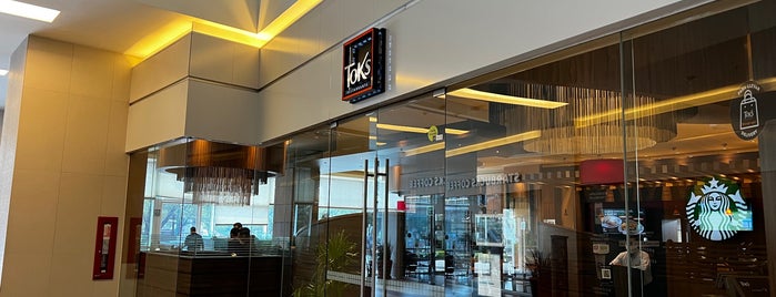 Corporativo Toks is one of Angelica'nın Beğendiği Mekanlar.