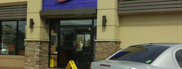 Taco Bell is one of Must-visit Food in Brooksville.