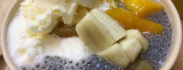 Honeymoon Dessert 滿記甜品 is one of Winnie 님이 좋아한 장소.