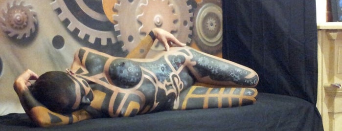 Craig Tracy's PaintedAlive Body Painting Gallery is one of Big easy.
