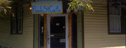 Riccobono’s Panola Street Café is one of สถานที่ที่ Austin ถูกใจ.
