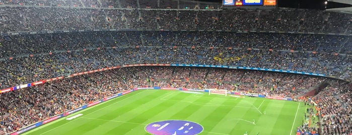 Camp Nou is one of Lieux qui ont plu à Oriol.