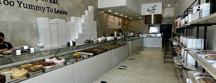 DOKA - Bakery & Pastry is one of Sweet,Cakes,Dounts &Ice cream 🍨🍩🍰(Riyadh 🇸🇦 ).