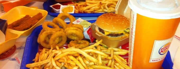 Burger King is one of Orte, die Fatih gefallen.