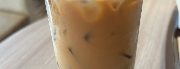 Caffè Veloce is one of 個人的飯処(カフェ含む).