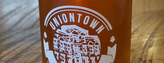 Uniontown Brewing Company is one of Lugares favoritos de Dan.