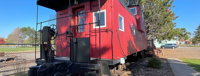 Hinckley Fire Museum is one of Mom's.