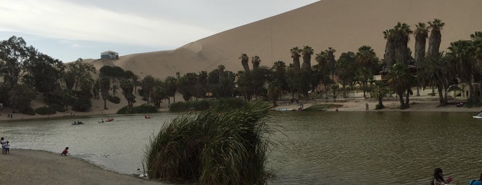 Huacachina is one of Lugares favoritos de Jamhil.