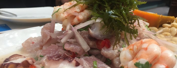 Cevicheria "El Paisita" is one of Jamhilさんのお気に入りスポット.