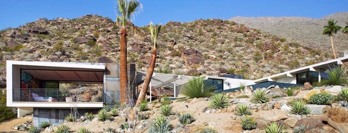 Spotify villa on the rocks is one of Palm Springs.