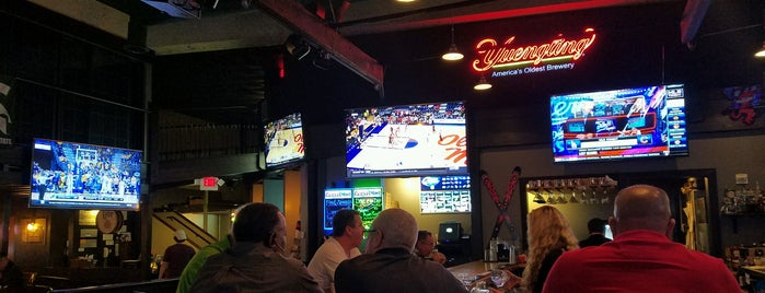 Overtime Sports Bar is one of Tempat yang Disukai mark.