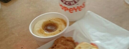 Popeyes Louisiana Kitchen is one of Calles.