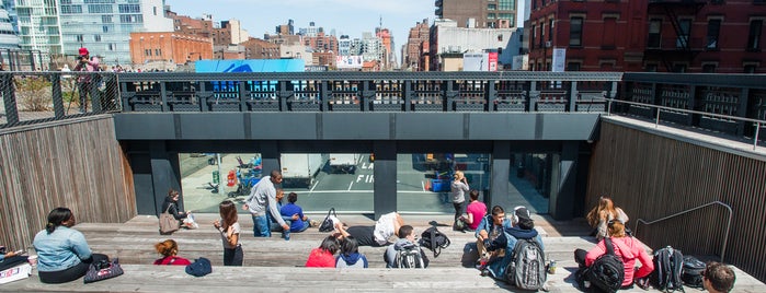 High Line is one of The Meatpacking District List by Urban Compass.