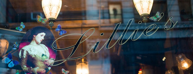 Lillie's Union Square is one of The Flatiron List by Urban Compass.