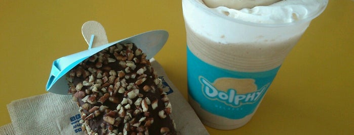 Helados Dolphy is one of Chuk 님이 좋아한 장소.