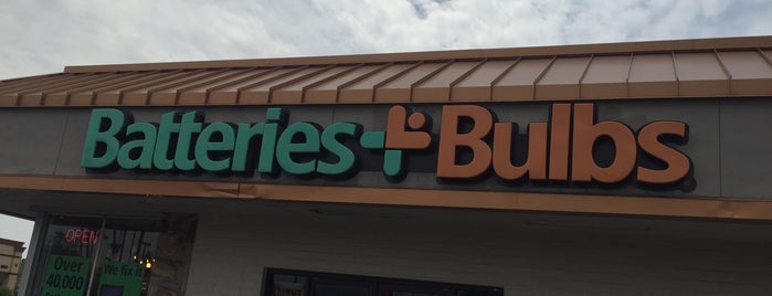 Batteries Plus Bulbs is one of Michael’s Liked Places.