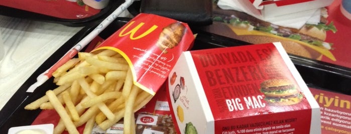 McDonald's is one of Lieux qui ont plu à Kullanılmıyor.