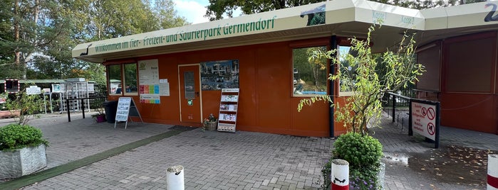 Tier-, Freizeit- und Saurierpark Germendorf is one of Deedee 님이 좋아한 장소.