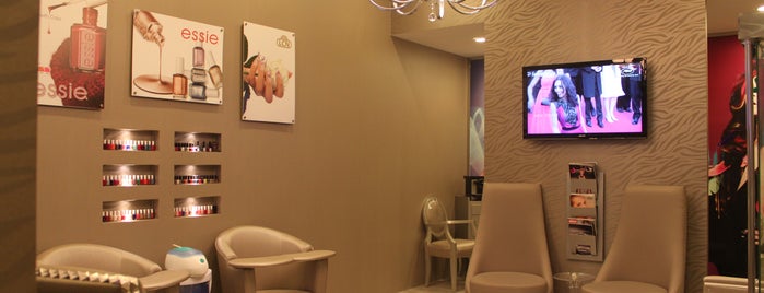 Pompadour Salon is one of Riyadh.