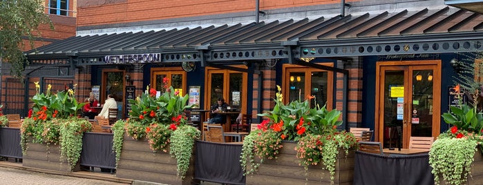 The Waterfront Inn (Wetherspoon) is one of Lugares favoritos de Carl.