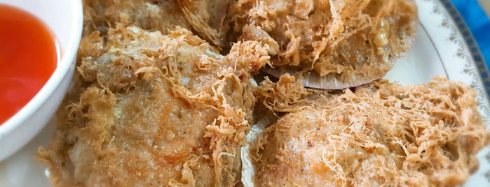 ย่งหลี is one of Favourite Food in BKK.