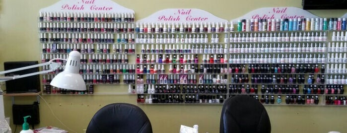 Hollywood Nails is one of JJ’s Liked Places.