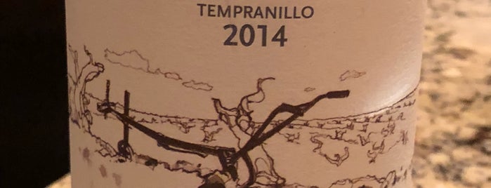 Tempranillo is one of Lugares favoritos de Sam.