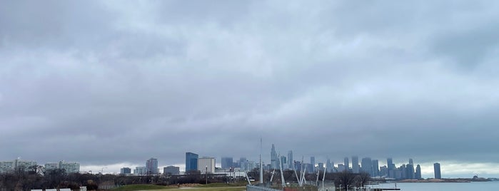 31st Street Harbor is one of Chicago.