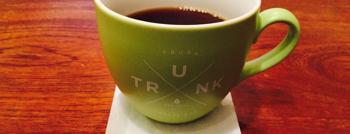 TRUNK COFFEE BAR is one of Harika : понравившиеся места.