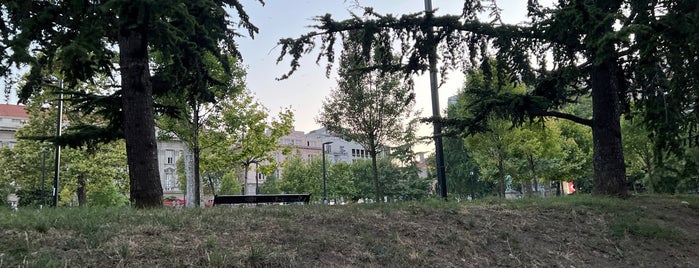 Igralište Studentski park is one of Parks and city squares in Belgrade.