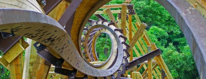 Silver Dollar City is one of Justinさんのお気に入りスポット.