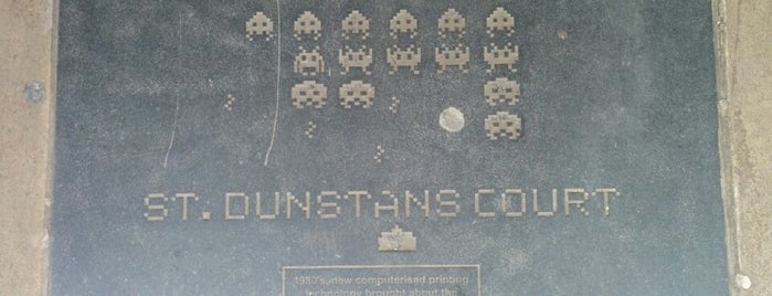 St. Dunstan's Court is one of London Invaders.