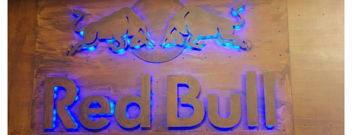 Red Bull Turkey is one of Tempat yang Disukai Sinan.