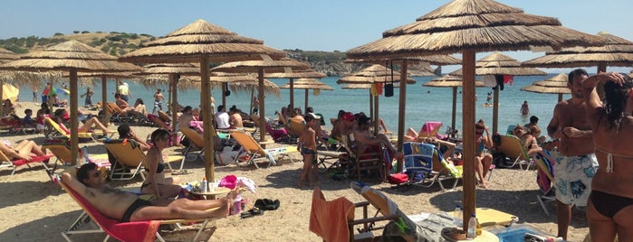 il Canto Beach Bar is one of Legraina madness.