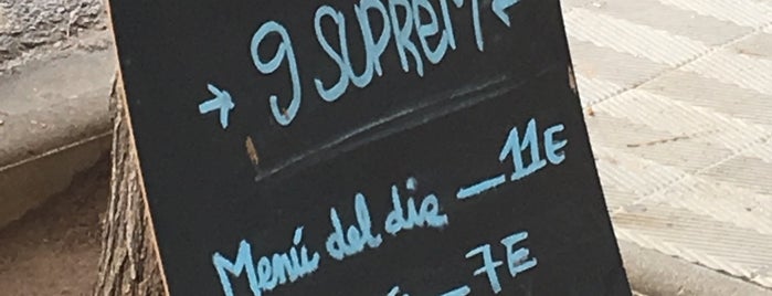 Cafeteria El Suprem is one of Lieux sauvegardés par Julio.