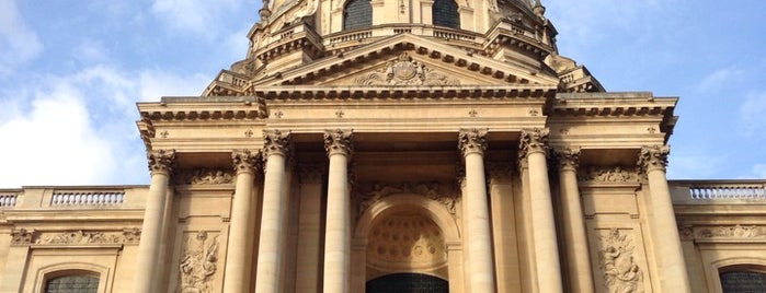 Hôtel National des Invalides – Musée de l'Armée is one of Paris.