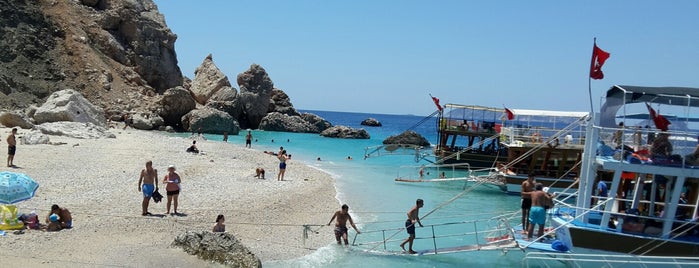 Sulu Ada, Aşk Plaji is one of deniz.