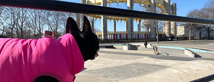 Flushing Meadows Corona Skate Park is one of Kimmie's Saved Places.